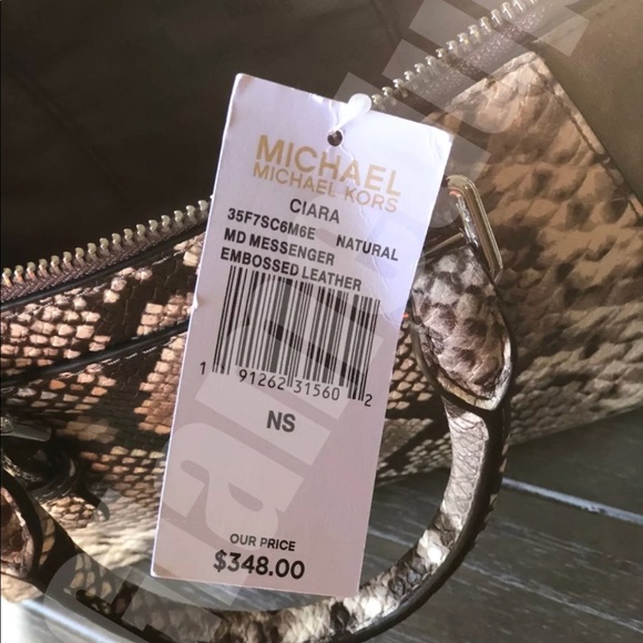 Michael Kors Medium Ciara - Picture 6 of 8